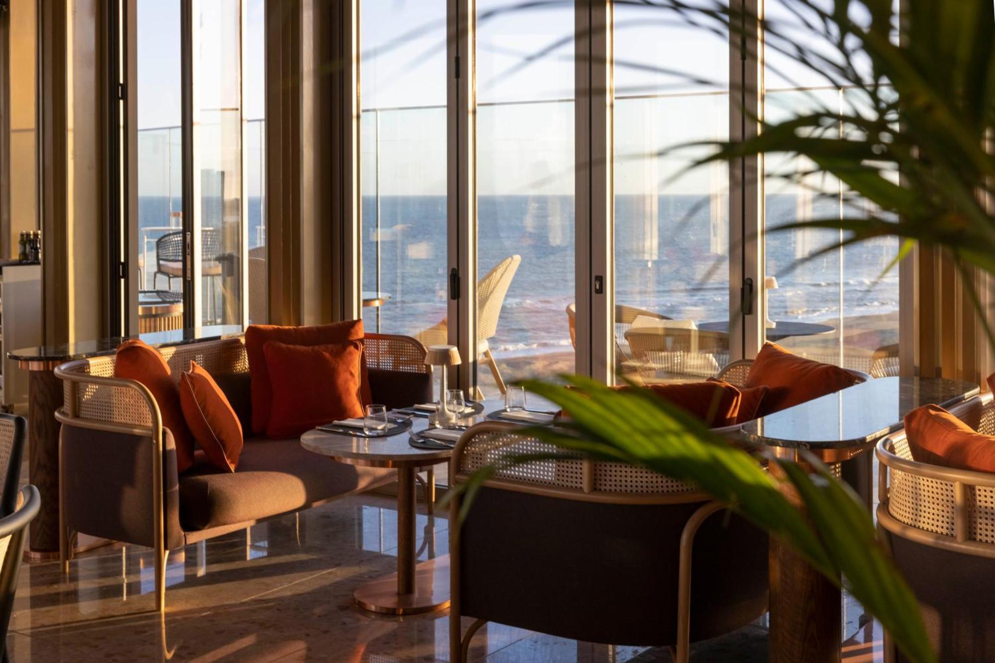 The Grand Hotel Пунта-дель-Эсте Экстерьер фото The Sky Bar