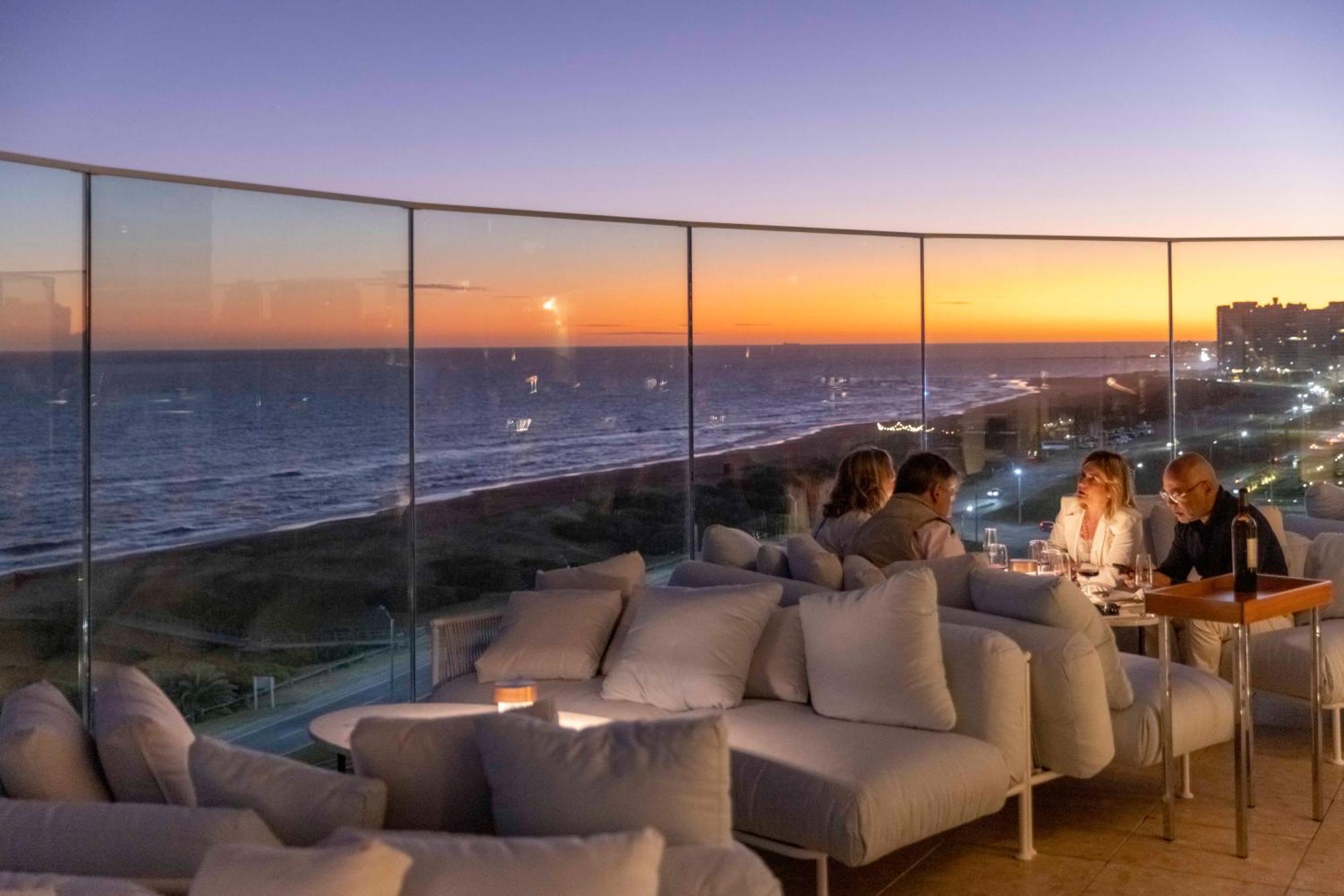 The Grand Hotel Пунта-дель-Эсте Экстерьер фото The Sky Bar